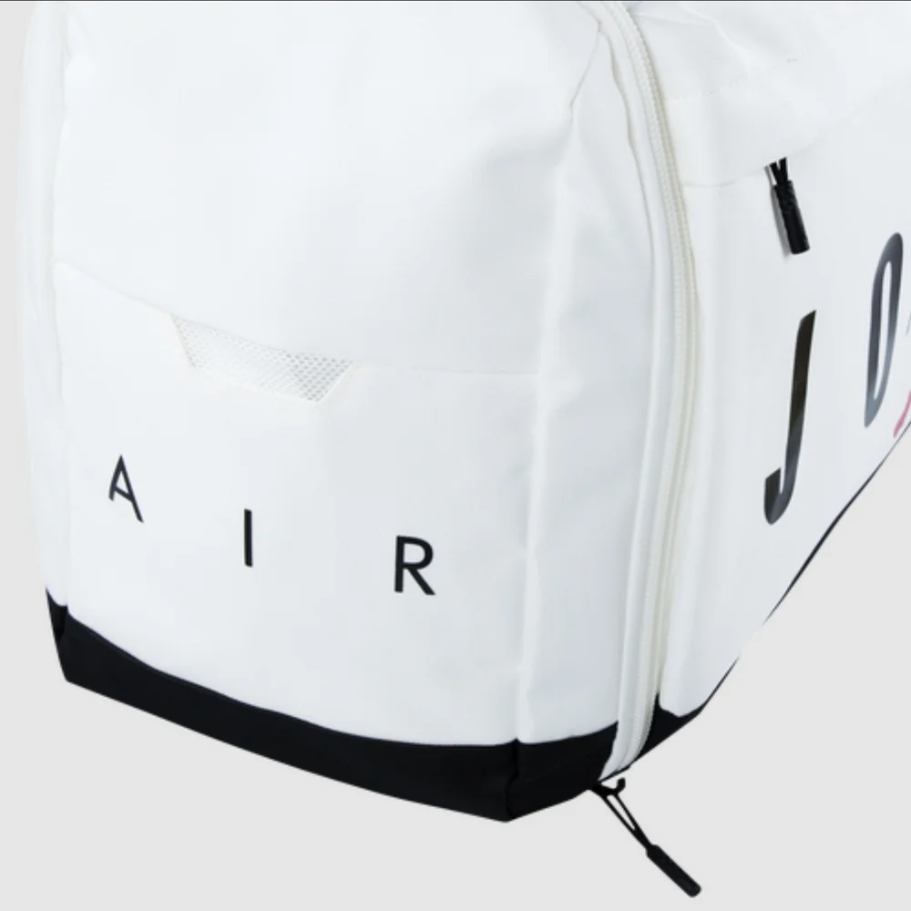 Air Jordan White Duffel Bag, Sz MEDIUM.